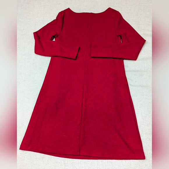 GAP | Vibrant Scarlet Textured Knit Shift Dress with Silver Zip Pockets ---M - Picture 6 of 10